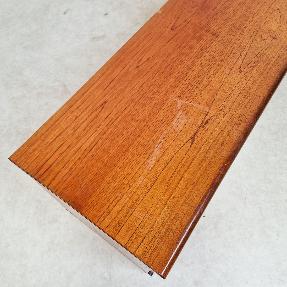 Meredew Vintage Mid Century Danish Design Pyramid Teak Long Sideboard Buffet Credenza PG350