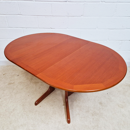 G Plan Vintage Mid Century Medium Teak Danish Design Drop Leaf Oval Dining Table
