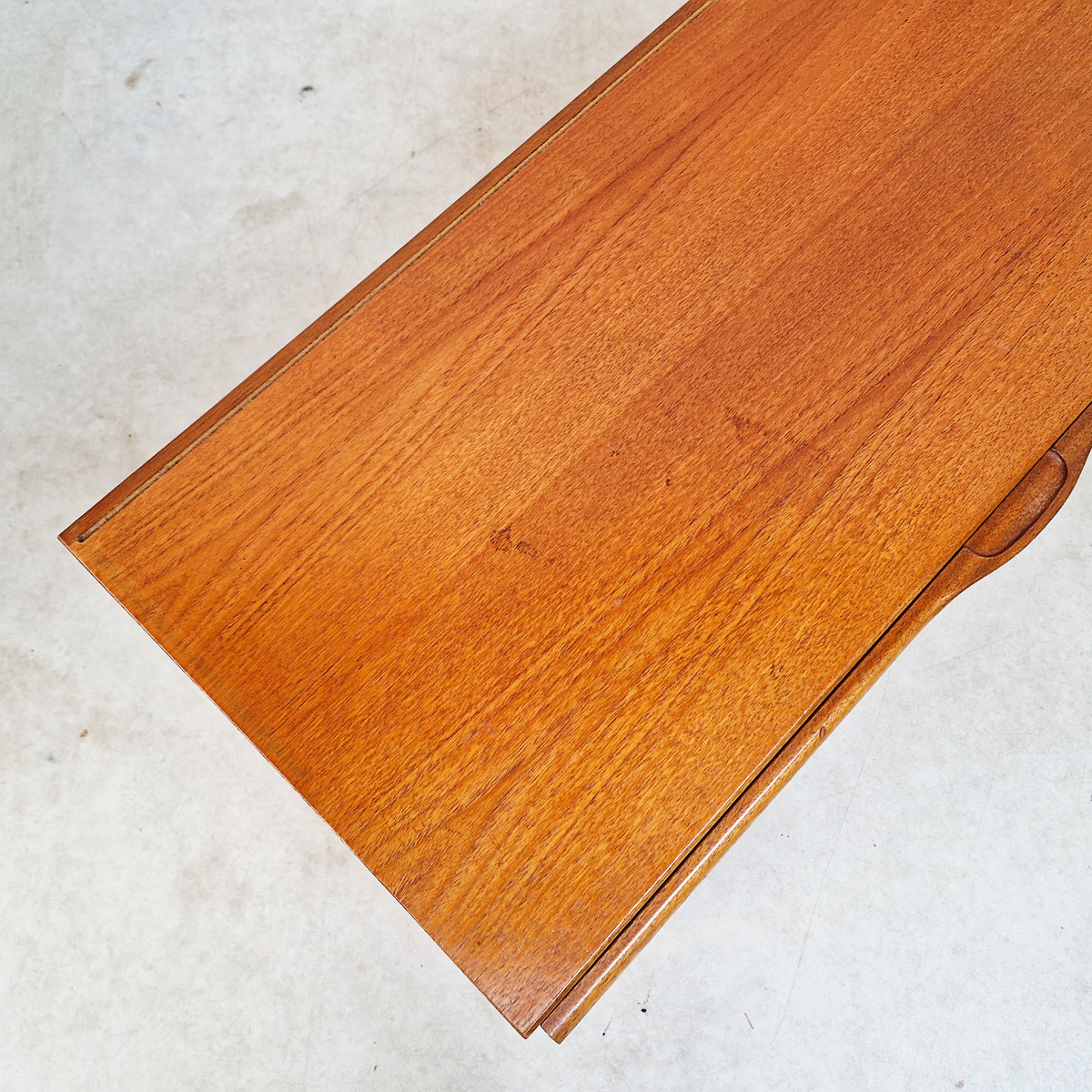 McIntosh Vintage Mid Century Danish Design Medium Teak Retro Sideboard Credenza