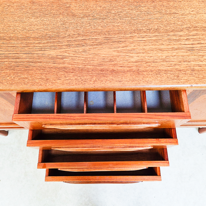 VB Wilkins G Plan Red Label Vintage Mid Century Pyramid Teak Long John Sideboard