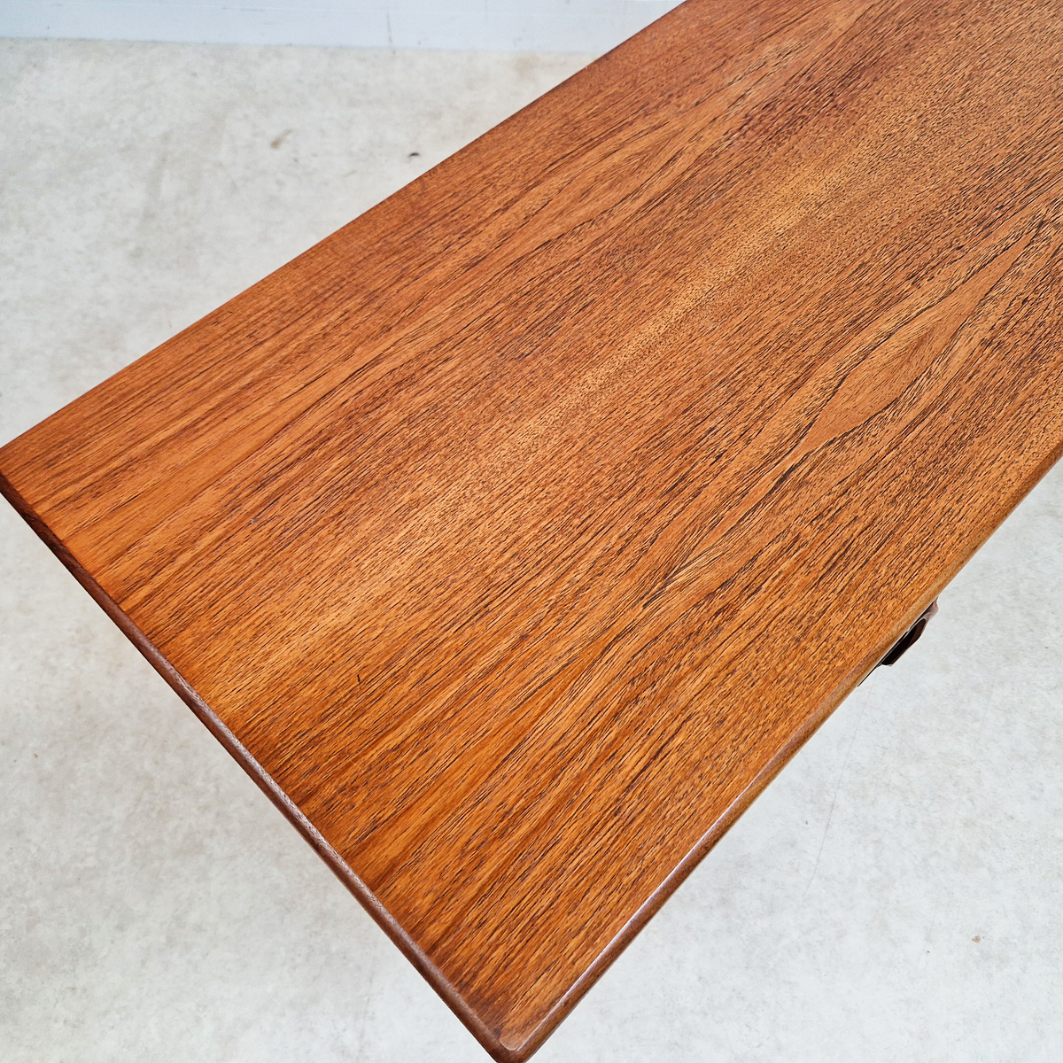 VB Wilkins G Plan Red Label Vintage Mid Century Pyramid Teak Long John Sideboard