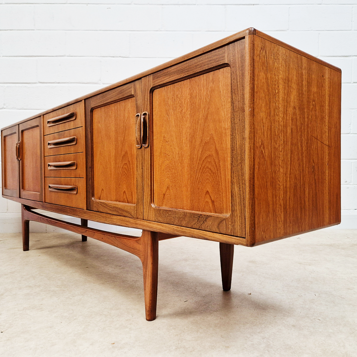 VB Wilkins G Plan Red Label Vintage Mid Century Pyramid Teak Long John Sideboard