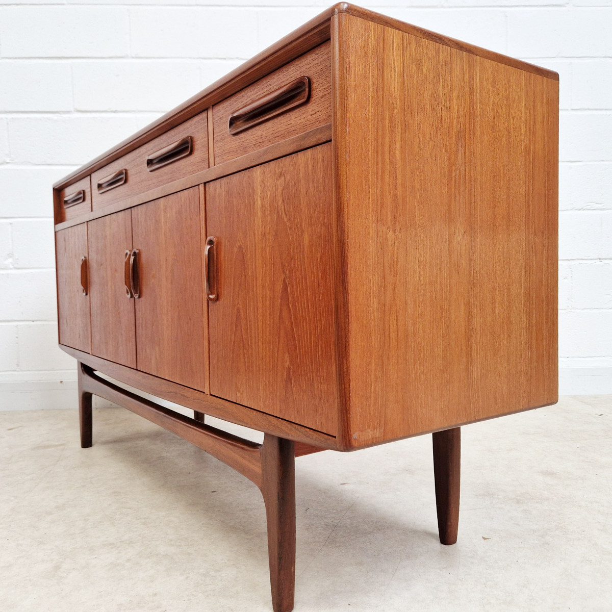 V.B Wilkins G Plan Fresco Pyramid Teak Vintage Danish Design Mid Century Sideboard Credenza