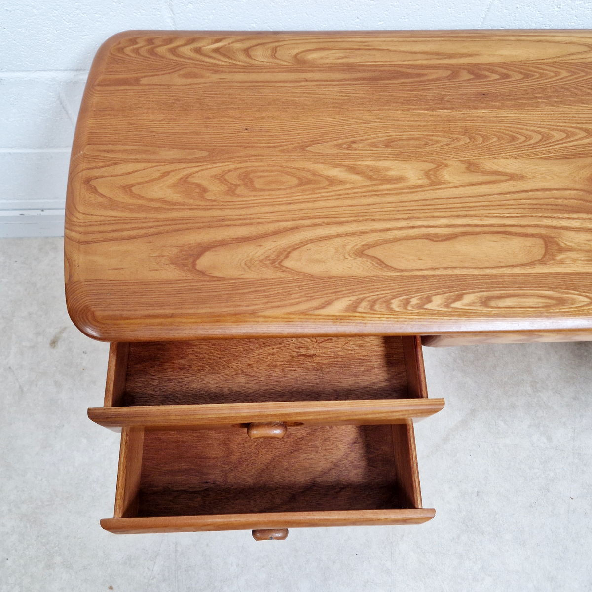 Vintage Solid Elm 1960s Mid Century Danish Design Desk Dresser Sideboard
