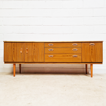 Schreiber Vintage Mid Century Danish Design Medium Teak Long Retro Sideboard Buffet Credenza