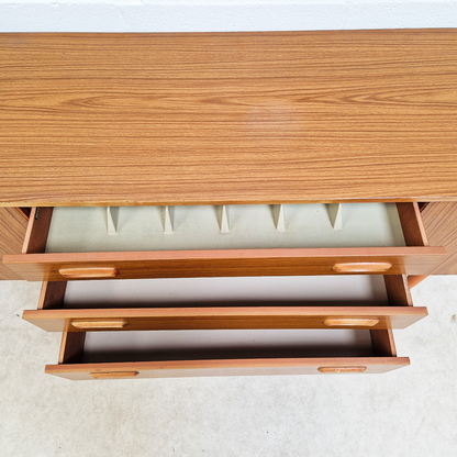 Schreiber Vintage Mid Century Danish Design Medium Teak Long Retro Sideboard Buffet Credenza