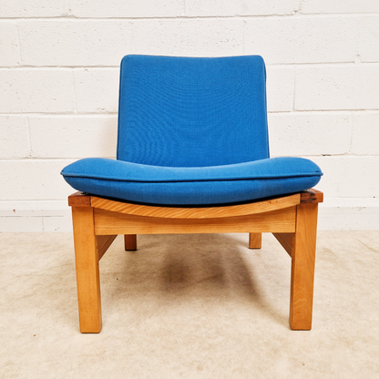 Parker Knoll Mid Century 1960s Fabric & Beech Royal Blue Lounge Accent Chair Armchair