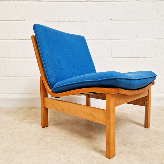 Parker Knoll Mid Century 1960s Fabric & Beech Royal Blue Lounge Accent Chair Armchair