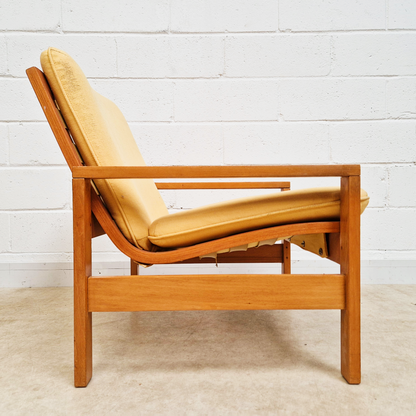 Parker Knoll Mid Century 1960s Fabric & Beech Sunshine Yellow Lounge Accent Chair Armchair