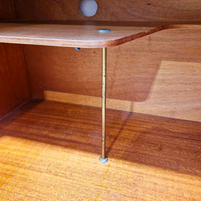 Greaves & Thomas Vintage Mid Century Danish Design Sideboard Buffet Credenza
