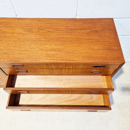 Greaves & Thomas Vintage Mid Century Danish Design Sideboard Buffet Credenza