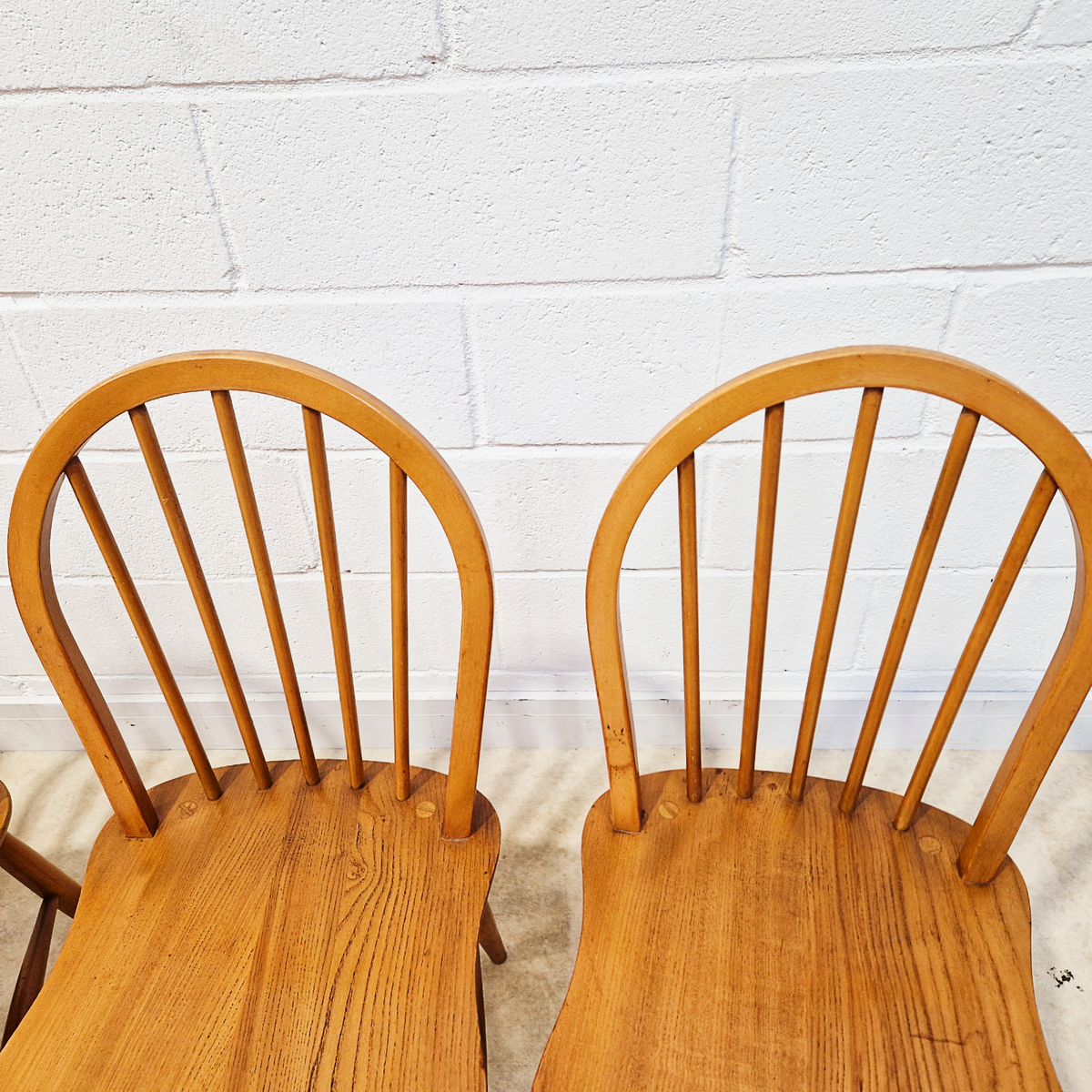 Ercol Vintage Mid Century Solid Elm Drop Leaf Table and Hoopback Chair Dining Set