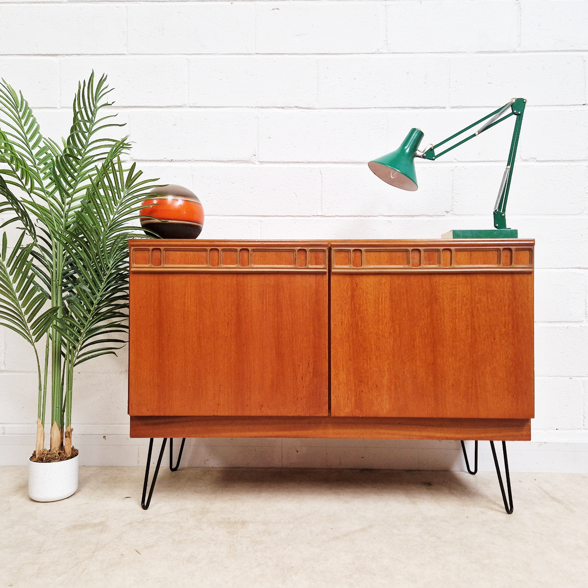 McIntosh Vintage Mid Century Danish Design Compact Medium Teak Retro Sideboard
