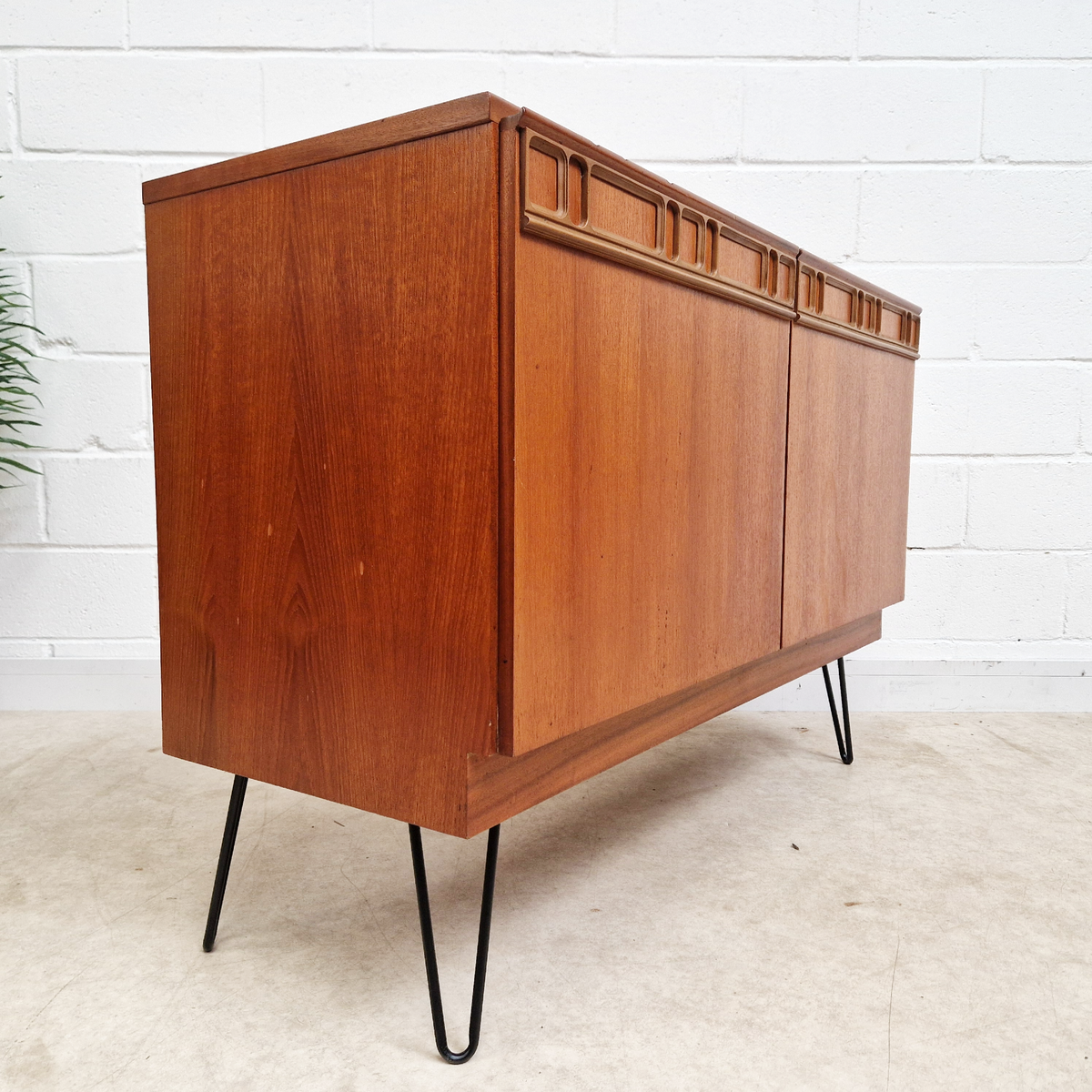 McIntosh Vintage Mid Century Danish Design Compact Medium Teak Retro Sideboard