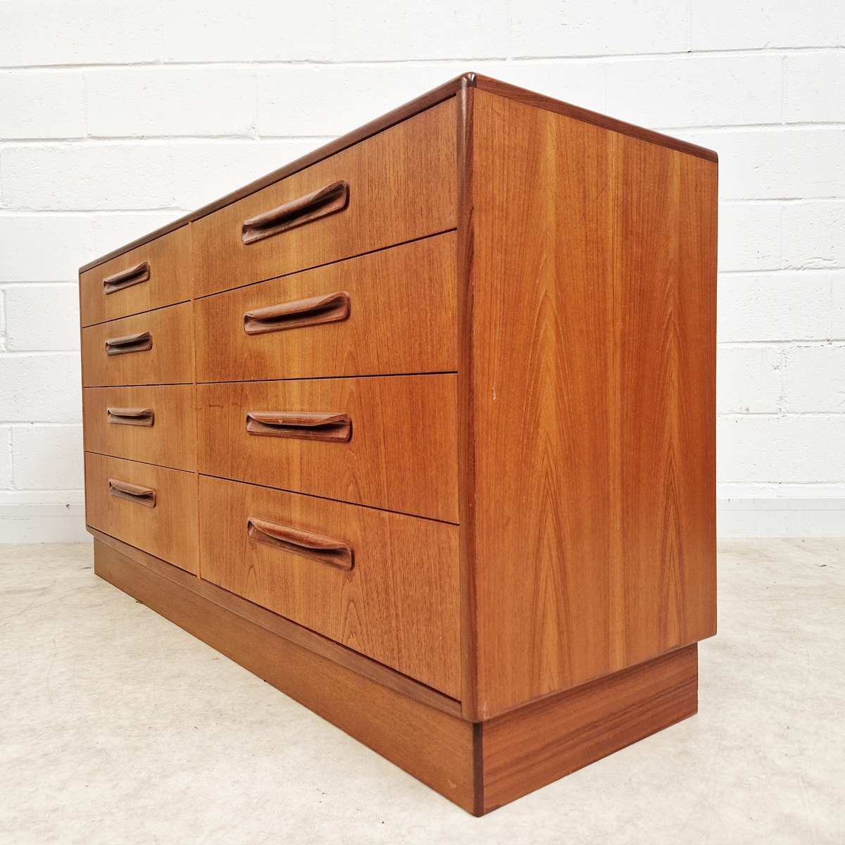 V.B Wilkins For G Plan Vintage Mid Century Danish Design Double Chest Drawers Sideboard