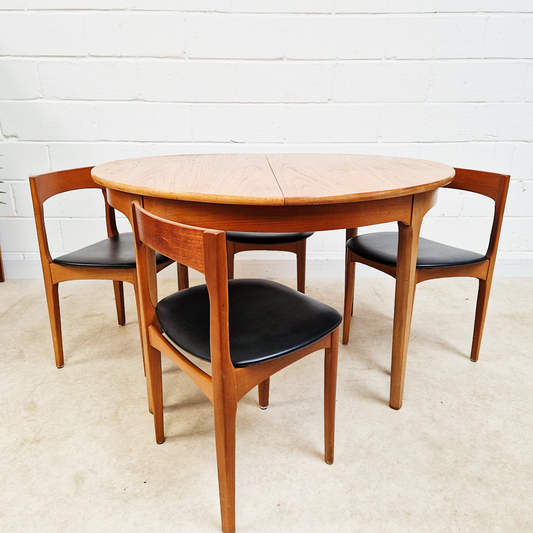 Nathan Vintage Mid Century Danish Design Round Extending Dining Table & 4 Chair Set