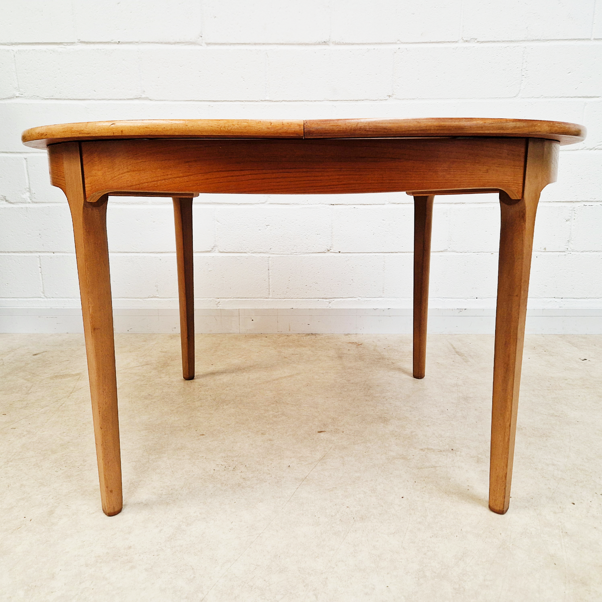 Nathan Vintage Mid Century Danish Design Round Extending Dining Table & 4 Chair Set