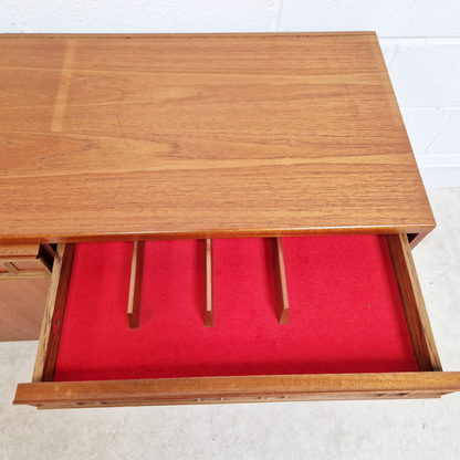 McIntosh Vintage Mid Century Danish Design Compact Medium Teak Retro Sideboard