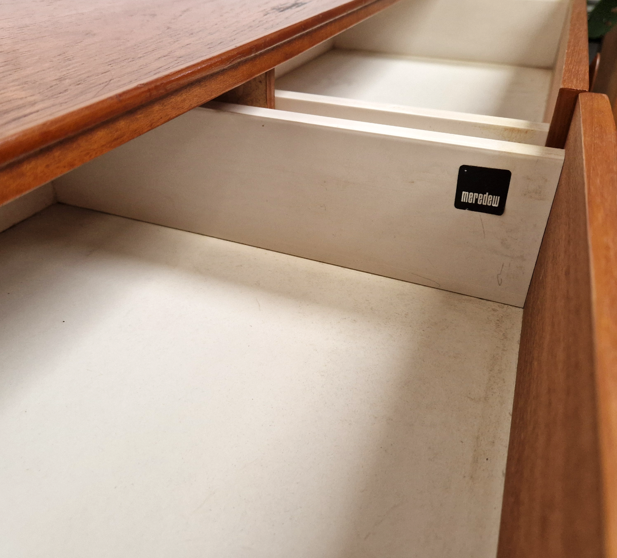 Meredew Vintage Mid Century Compact Danish Deisgn Sideboard Credenza