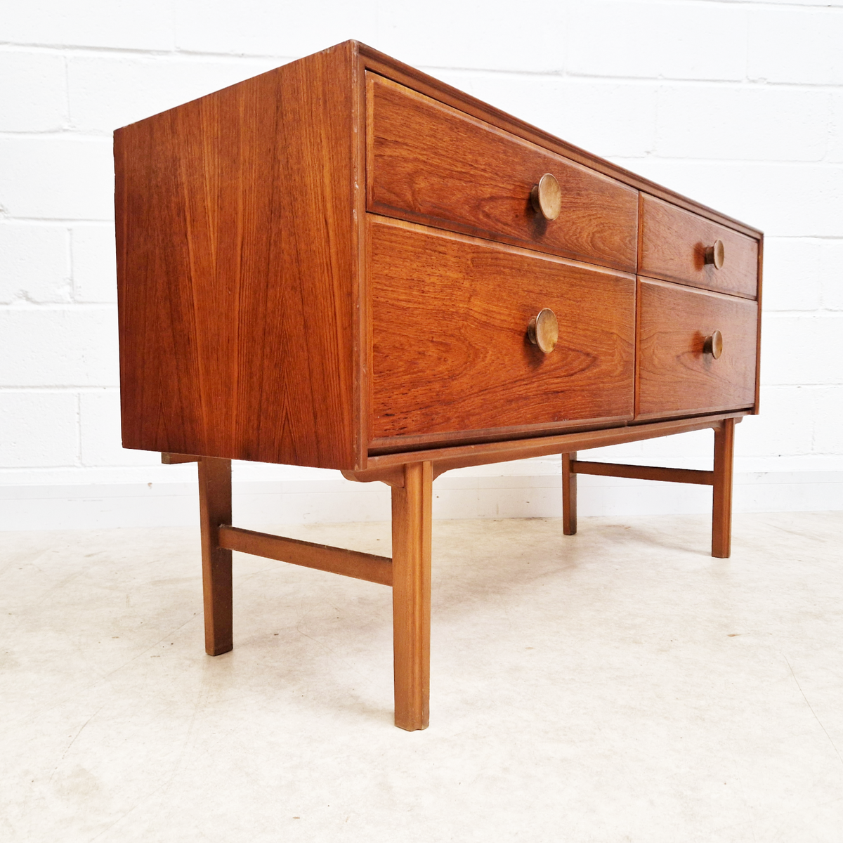 Meredew Vintage Mid Century Compact Danish Deisgn Sideboard Credenza