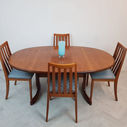 G Plan Fresco Red Label Vintage Danish Design Extending Oval Dining Table Chair Set