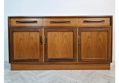 G Plan Fresco Red Label Vintage Mid Century Teak Danish Design Sideboard Buffet Credenza