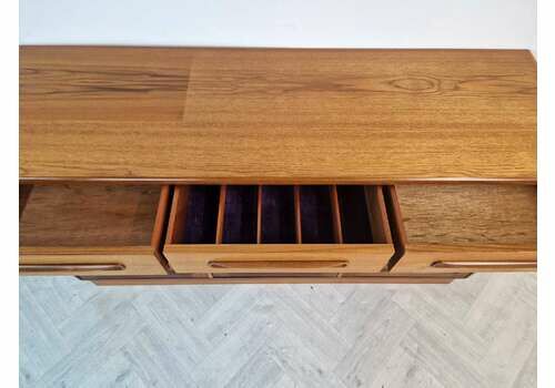 G Plan Fresco Red Label Vintage Mid Century Teak Danish Design Sideboard Buffet Credenza