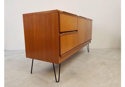 McIntosh Vintage Mid Century Golden Teak Danish Design Sideboard Buffet Credenza