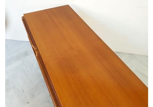 McIntosh Vintage Mid Century Golden Teak Danish Design Sideboard Buffet Credenza