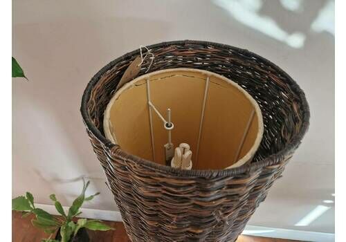 Vintage Mid Century Wicker Rattan Standing Retro 1970's Floor Lamp Light